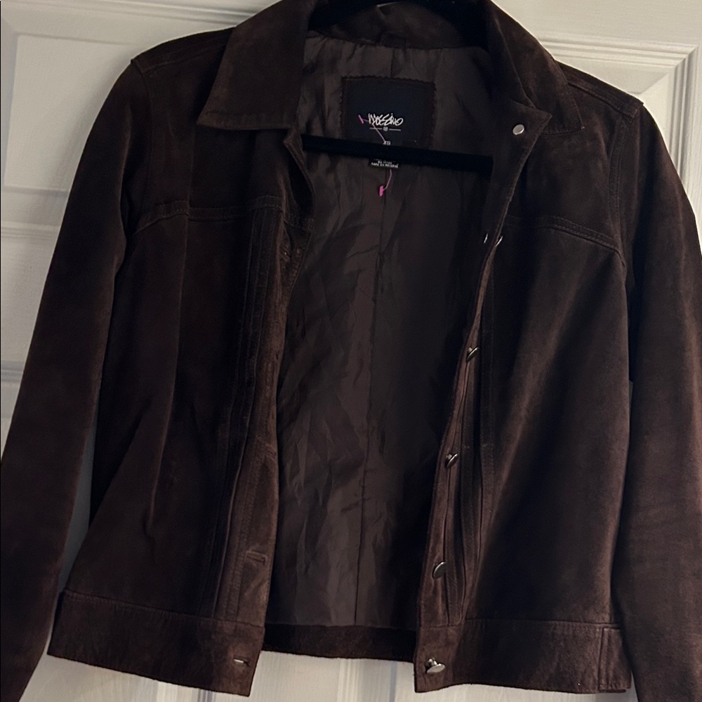 Elegant Dark Brown Leather Jacket